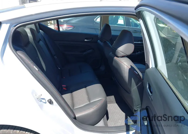 1N4BL4CV6SN362215: 42057026