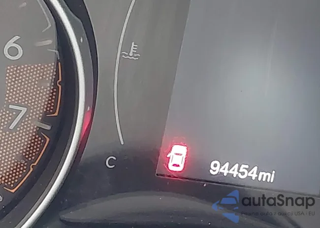 3C4NJDBB8JT307154: 42056744