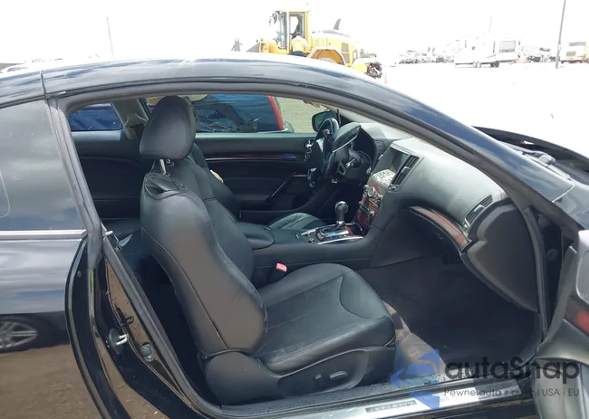 JN1CV6EK2BM211341: 42057843