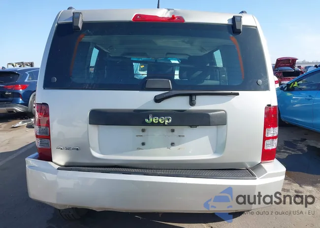 1J8GN28KX9W502034: 42058801