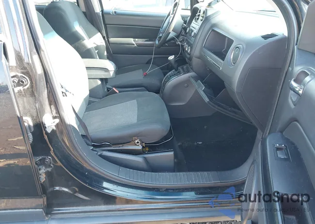 1C4NJDBB4DD113831: 42059122