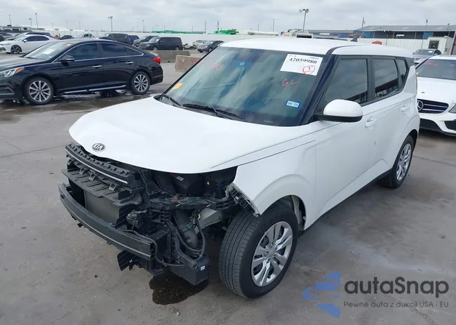 KNDJ23AU3M7147301: 42059980