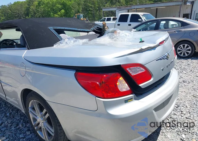 1C3LC55R08N279879: 42060002