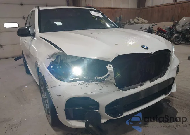 5UXCR6C55KLL03630: 42060030