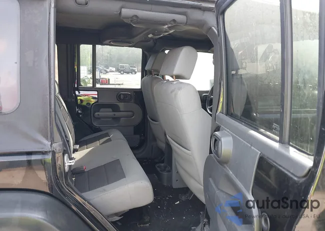 1J4BA3H15AL198394: 42060160