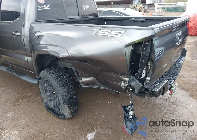 3TYAX5GNXMT013781: 42059661