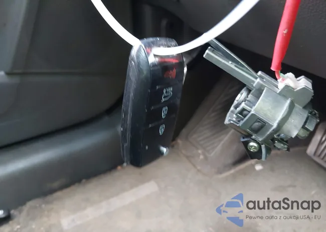 KNDPBCAC7F7792621: 42060790