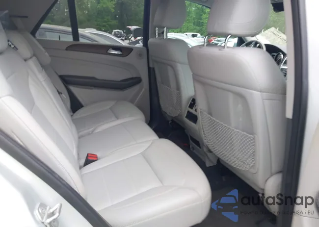 4JGDA5HB3CA018357: 42061006