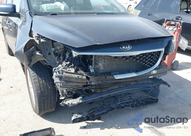 KNDMB5C19G6093119: 42061105