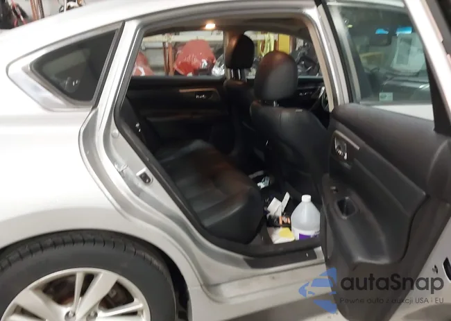 1N4AL3AP7DN510787: 42061129