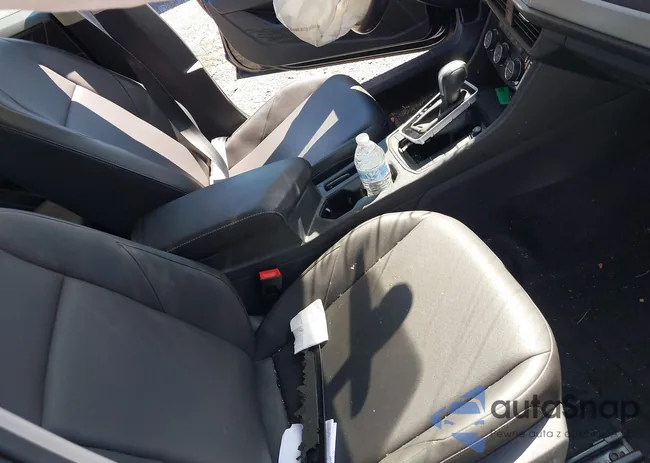 3VWCB7BUXLM075643: 42061785