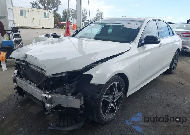 WDDZF4JB0JA371240: 42061937