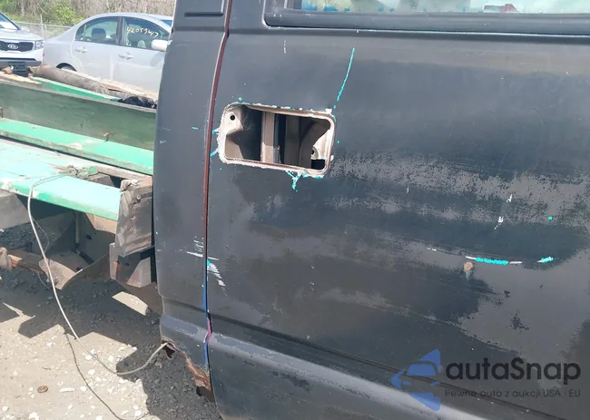 1GCFC24K6RE155578: 42062238