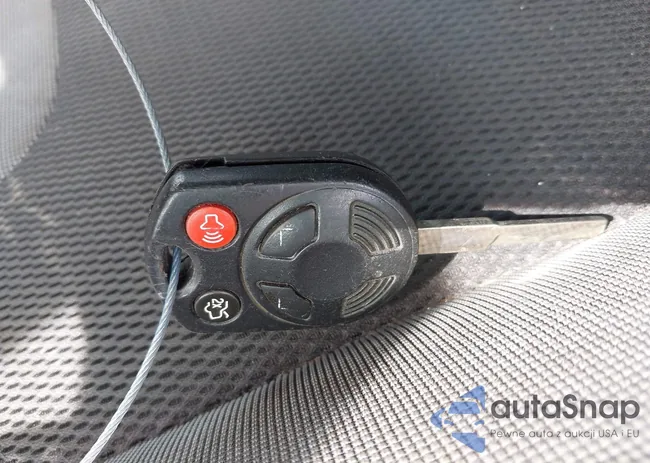 1FADP3F25EL338755: 42061372