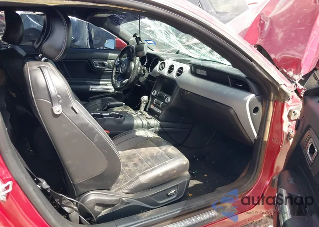 1FA6P8CF3H5302469: 42061548