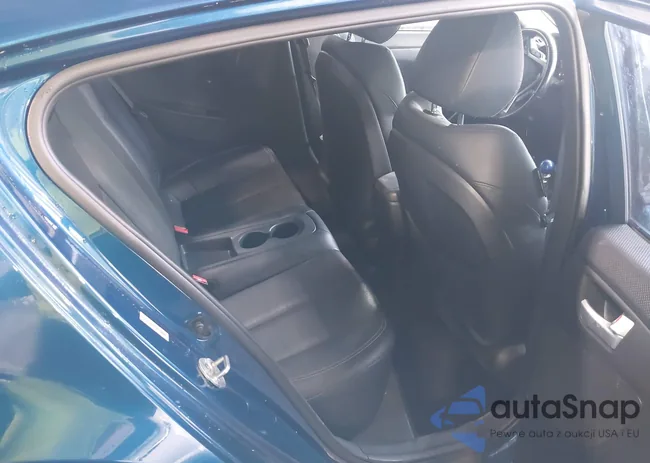 KMHTC6AE3FU241422: 42061578