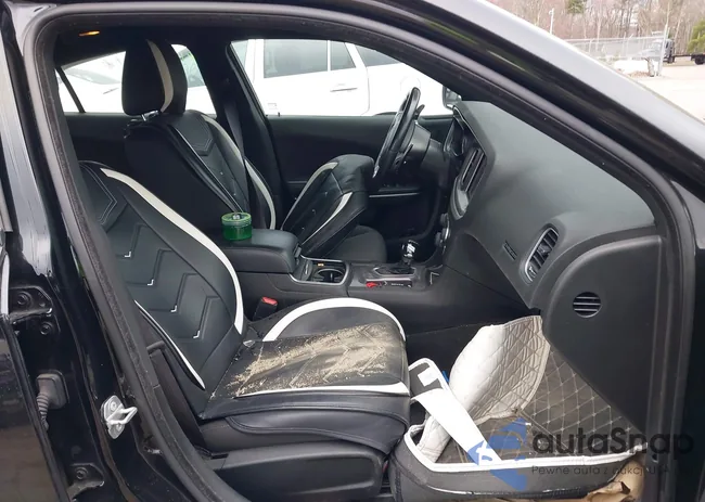 2C3CDXJG0NH170596: 42062887