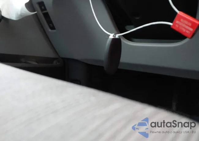 5FNRL6H50JB079383: 42063295