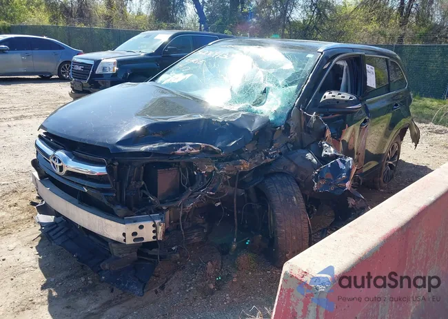 5TDJKRFH7GS500051: 42064130