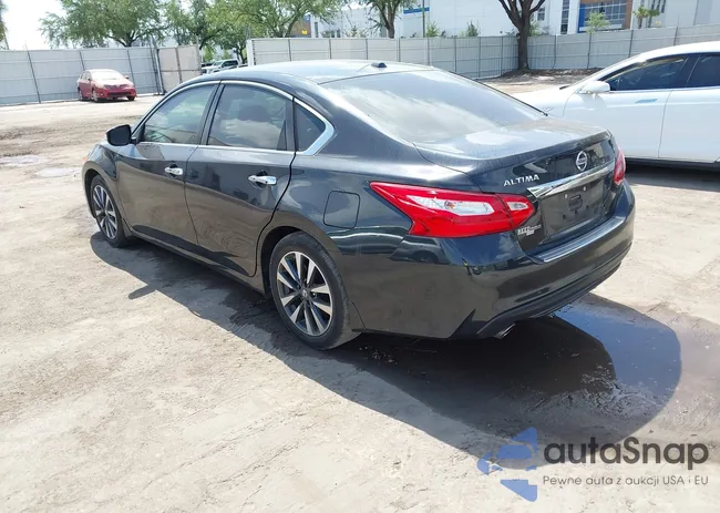 1N4AL3AP2HC239588: 42064291