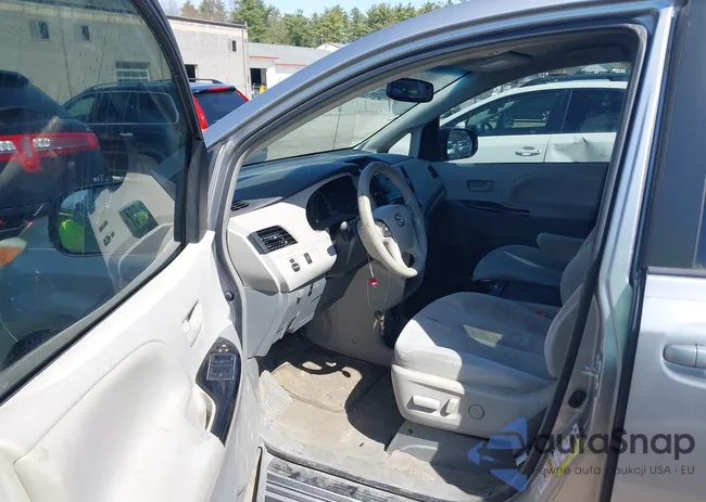 5TDKK3DC7CS247137: 42064875