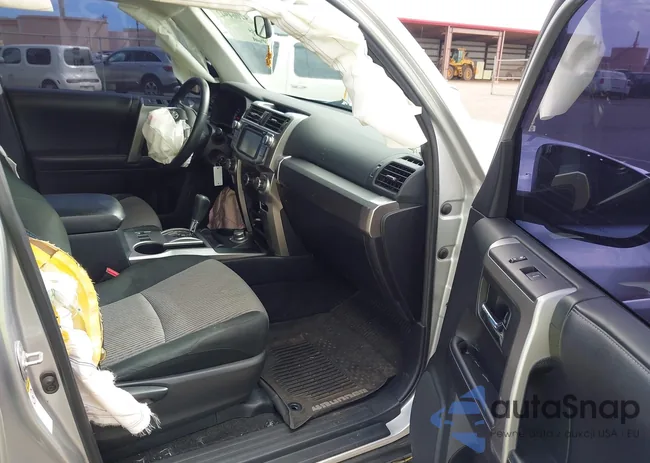 JTEBU5JR4K5632833: 42064942