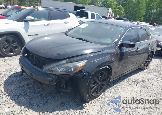 1N4AL3AP0JC187335: 42065321