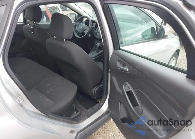 1FADP3F25HL328358: 42064359