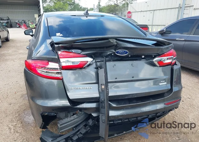 3FA6P0HD7KR169700: 42064494