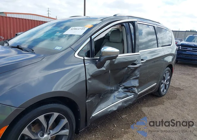 2C4RC1GG1JR105869: 42064725