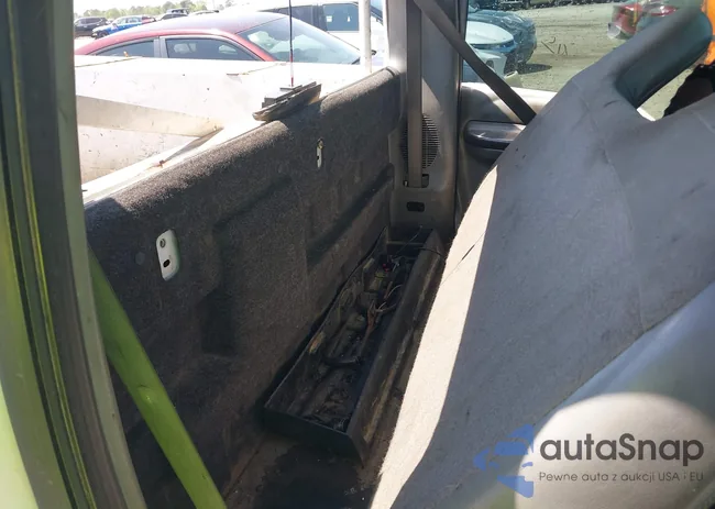 1FDNF20L14ED47044: 42065827