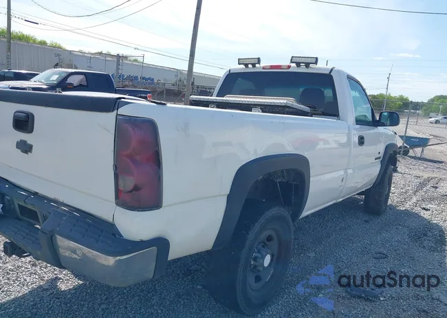 1GCHC24U07E139478: 42066015