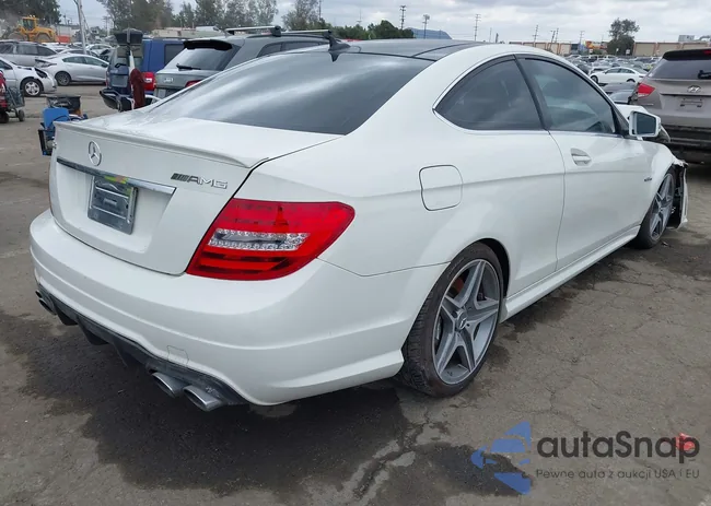 WDDGJ7HB3CF808053: 42066317