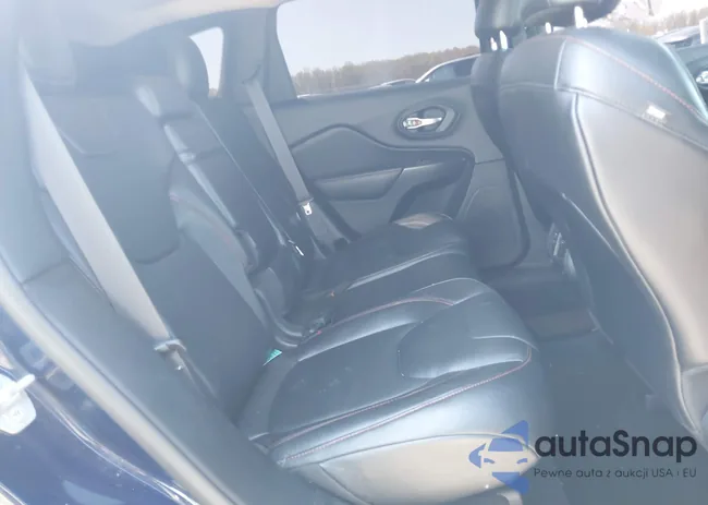 1C4PJMBS3FW520829: 42065548