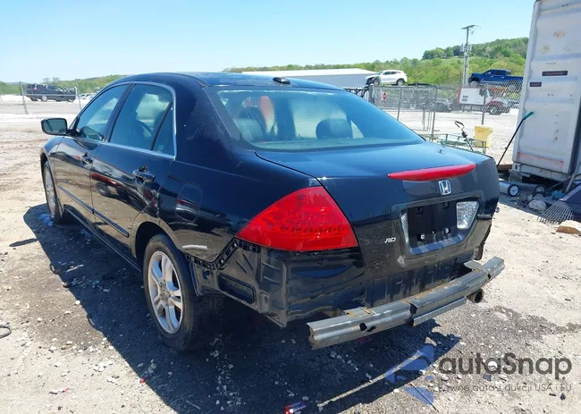 1HGCM56707A043424: 42066754