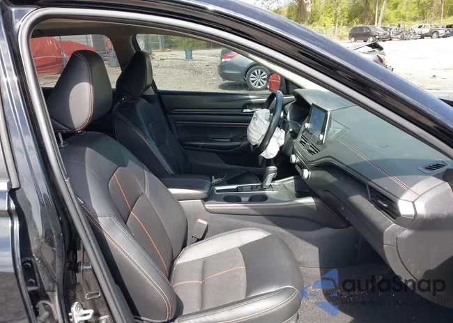 1N4BL4CV5LC240197: 42066803