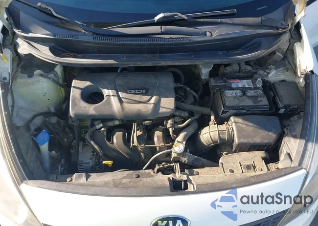 KNADM4A33G6540064: 42067047