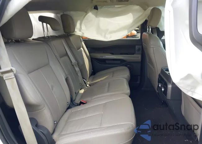 1FMJU1HT1KEA67317: 42067277