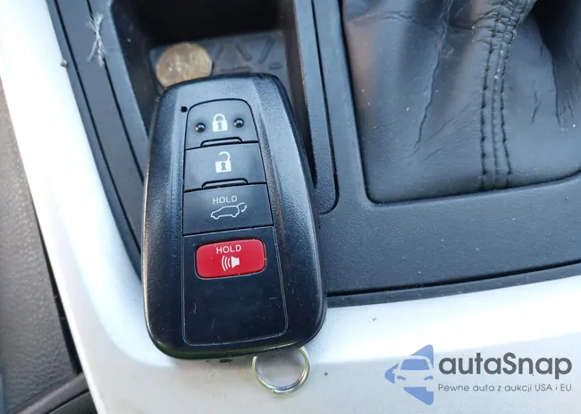 2T3W1RFV2RC267844: 42066382