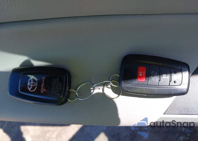 2T3W1RFV6PC218899: 42066545