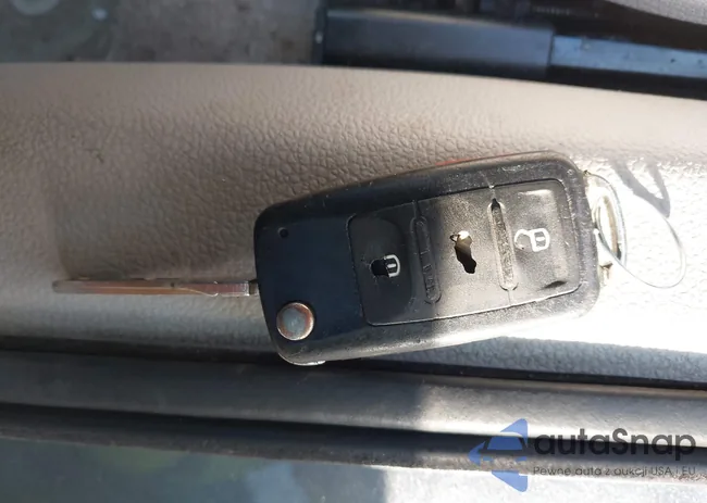 1VWAS7A35FC007059: 42067560