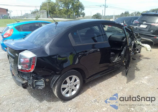 3N1AB6AP0AL705305: 42067730