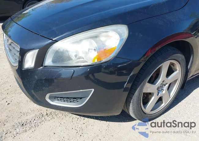 YV1622FS1C2109532: 42068510