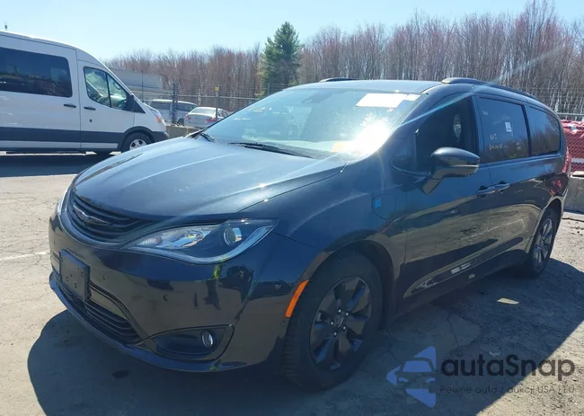 2C4RC1N71KR722189: 42068645