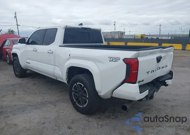 3TMLB5JN8RM007562: 42068671