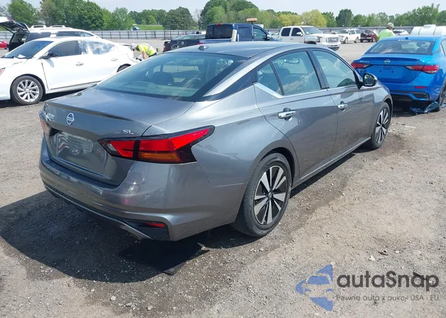 1N4BL4EV8KC169928: 42068718