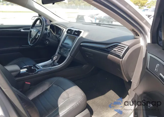 3FA6P0H75GR275015: 42068736