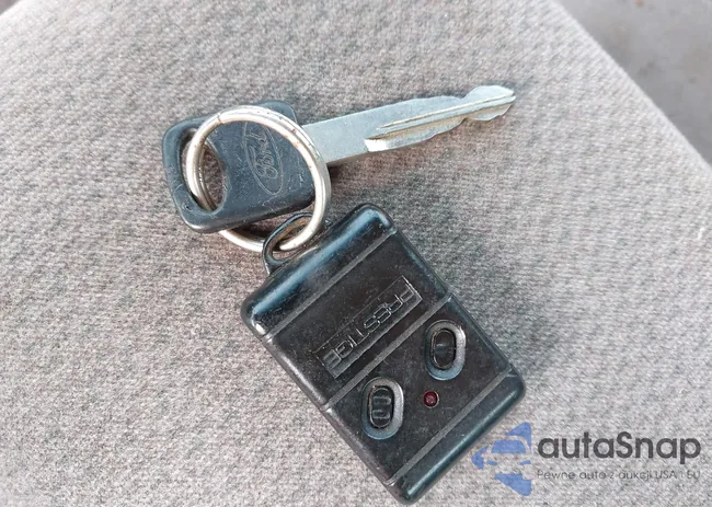 1FALP52UXVA107778: 42069491