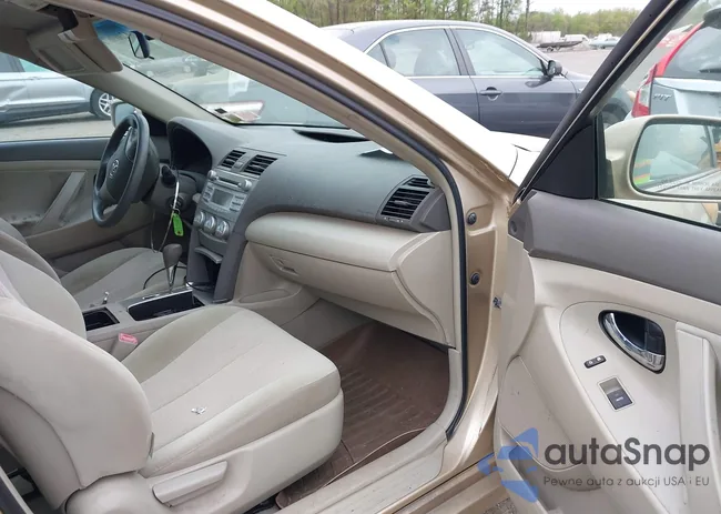 4T4BF3EK6AR006500: 42069671