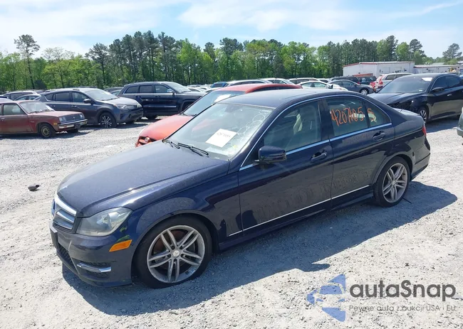 WDDGF8AB7DR278526: 42071055